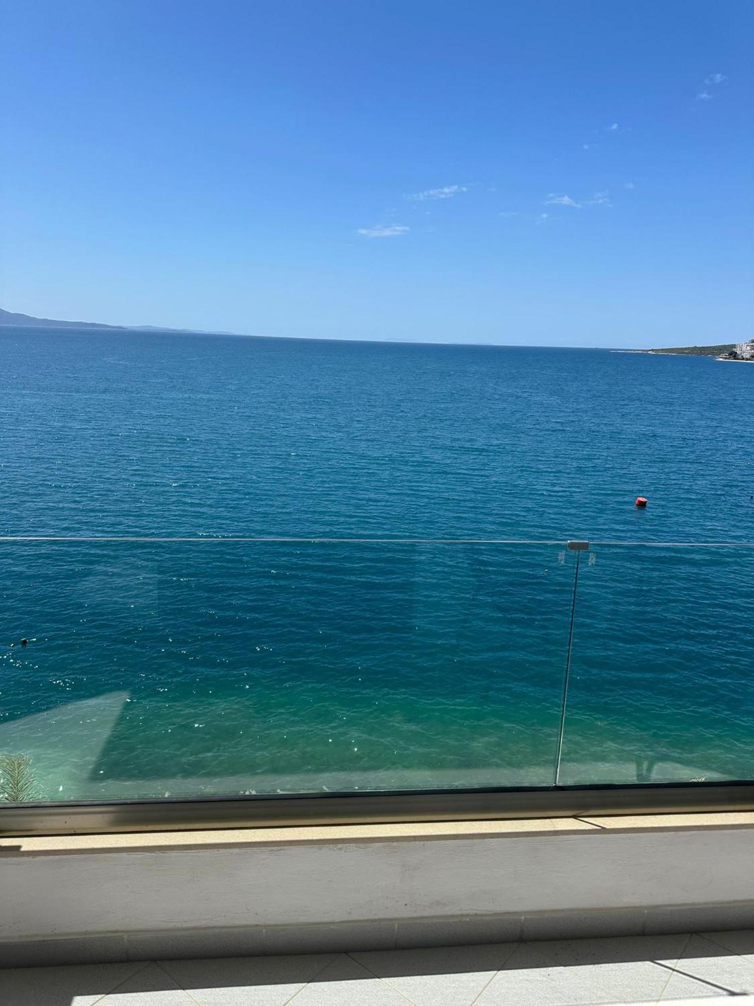Blue Bay Hotel ساراندا المظهر الخارجي الصورة