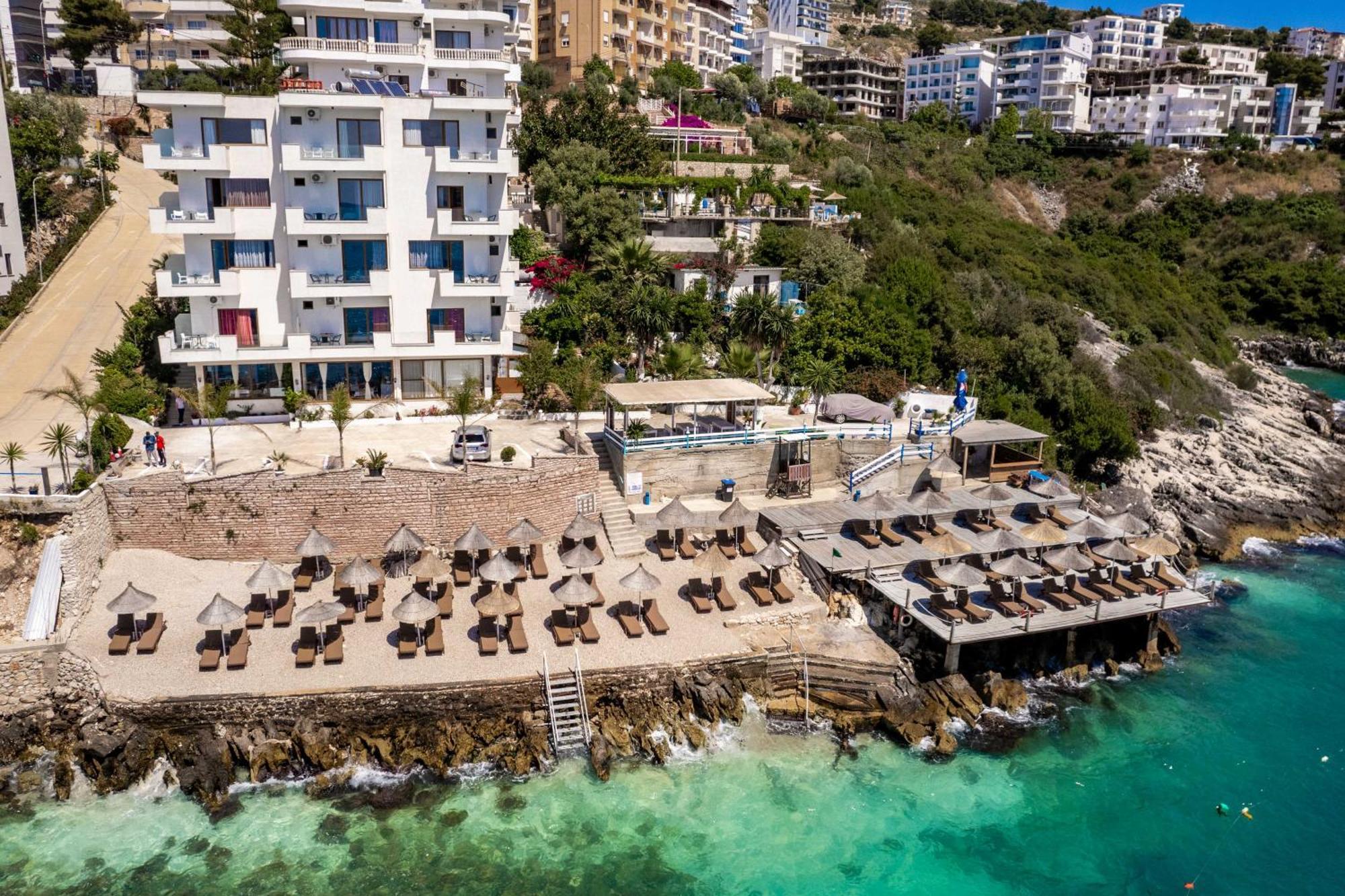 Blue Bay Hotel ساراندا المظهر الخارجي الصورة